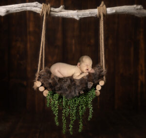 l'oeil de jo photographe solutré macon cluny villefranche bourg en bresse shooting séance photo naissance nouveau né bébé contenant artistique (5) exp