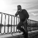 l'oeil de jo photographe macon solutré cluny bourg en bresse villefranche séance photo shooting homme stylé classe chic naturel (1)