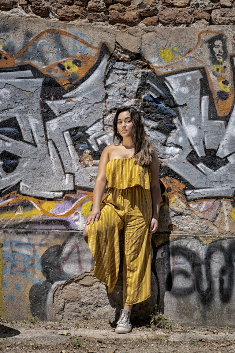 l'oeil de jo photographe macon solutré cluny bourg en bresse villefranche séance photo shooting naturel femme ville (1)