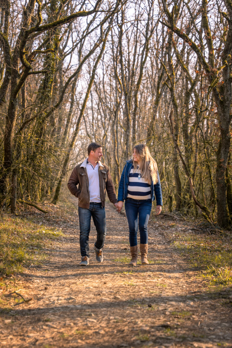 l'oeil de jo photographe solutré macon cluny belleville bourg en bresse couple grossesse naturel nouveau né bébé doudou écho (1)