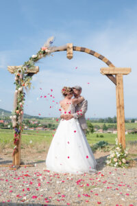l'oeil de jo photographe solutré macon cluny belleville bourg en bresse mariage bohème champêtre laïque romantique vignes (13) exp