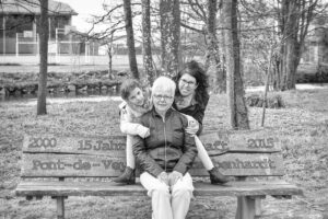 l'oeil de jo photographe solutré macon cluny belleville bourg en bresse séance photo shooting famille nature fun (10)