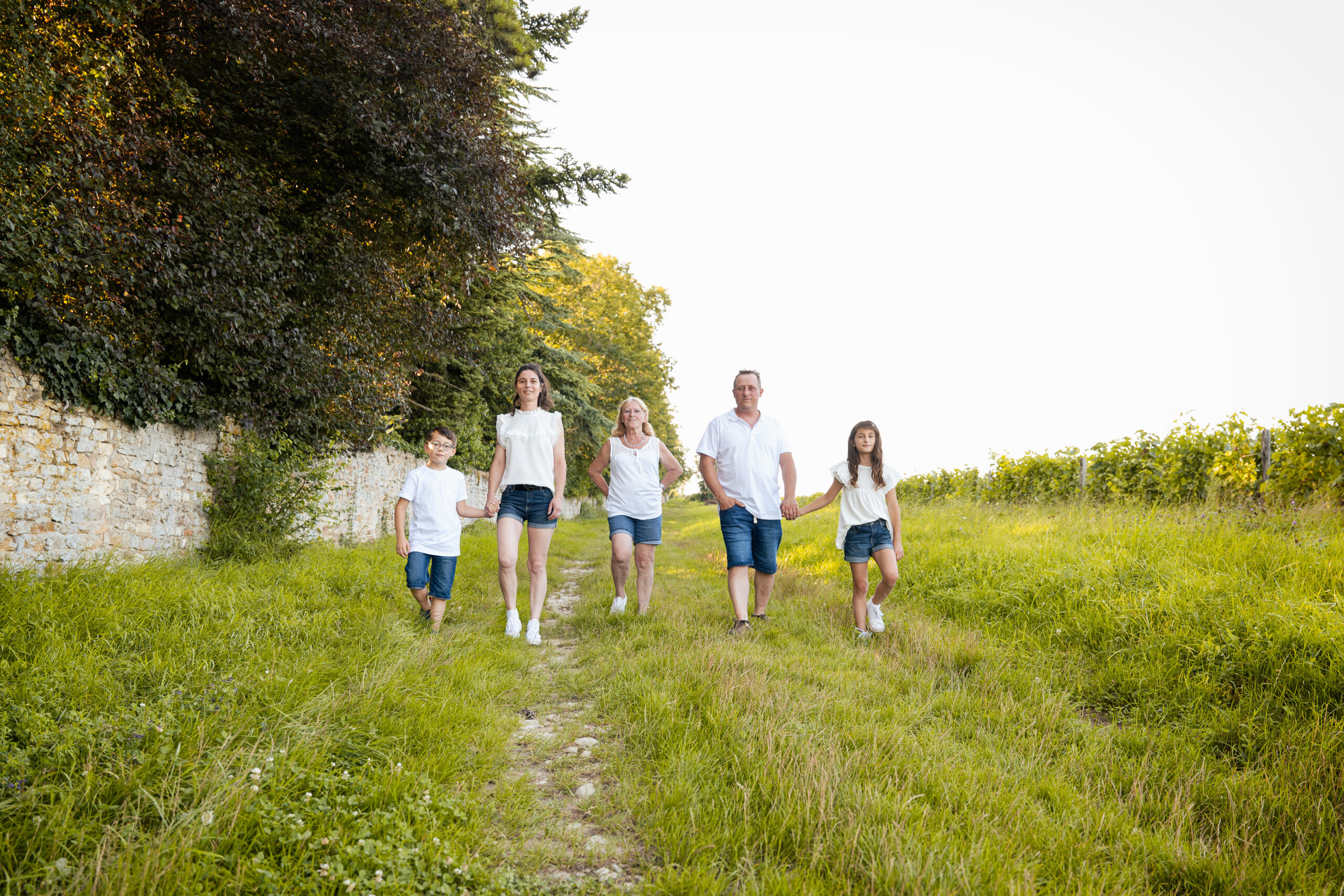 l'oeil de jo photographe solutré macon cluny belleville bourg en bresse séance photo shooting famille nature fun (3)