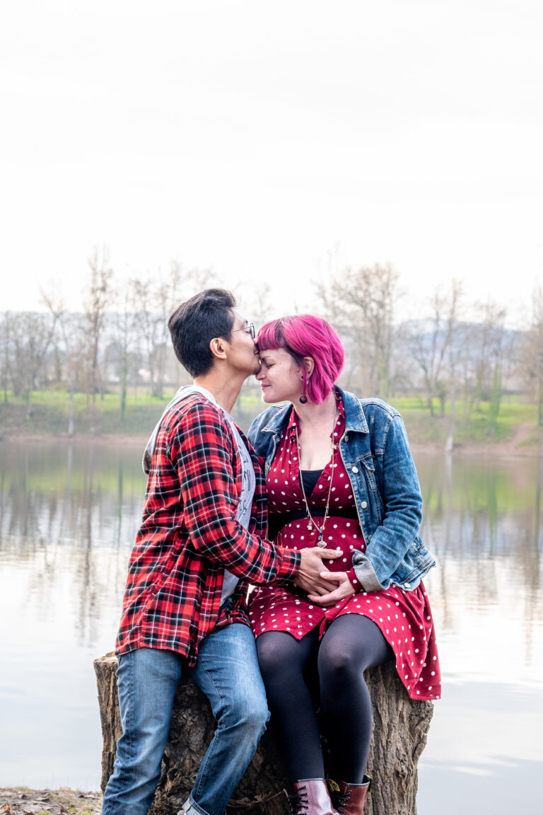 l'oeil de jo photographe solutré macon cluny belleville bourg en bresse séance photo shooting grossesse nature couple (5)