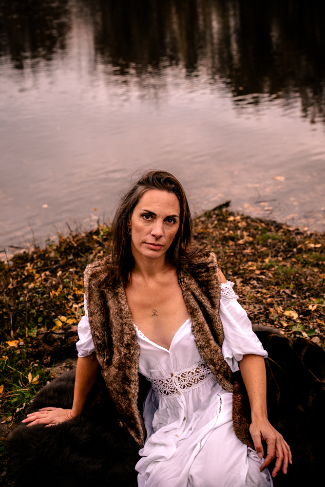 l'oeil de jo photographe solutré macon cluny villefranche bourg en bresse shooting séance photo bohème nature boho cocooning robe (5) exp