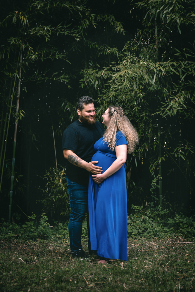 l'oeil de jo photographe solutré macon cluny villefranche bourg en bresse shooting séance photo grossesse bohème moody couple chien (4) exp