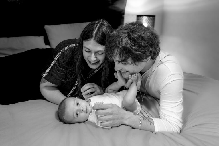 l'oeil de jo photographe macon solutré cluny bourg en bresse villefranche séance photo shooting domicile lifestyle naturel maison famille naissance (19) exp