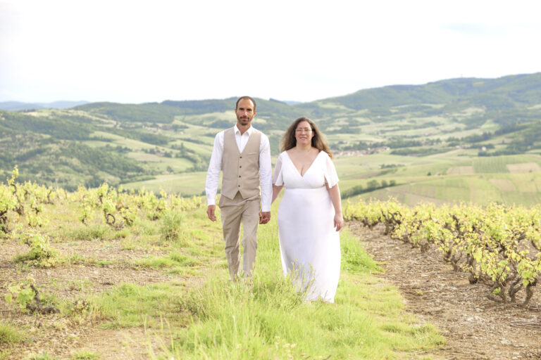 l'oeil de jo photographe macon solutré cluny bourg en bresse villefranche séance photo shooting nature couple vigne mariage famille (2) exp