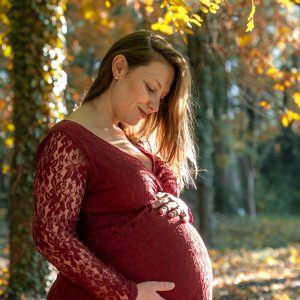 l'oeil de jo photographe Solutré macon cluny belleville bourg en bresse séance photo shooting automne nature grossesse portrait naturel couple bébé (6) exp