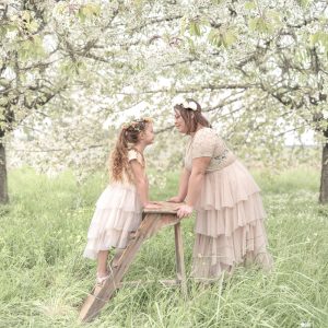 l'oeil de jo photographe macon solutré cluny bourg en bresse villefranche séance photo shooting cérisier artistique soeur nature doux (6) exp