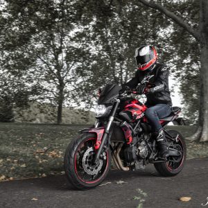 l'oeil de jo photographe macon solutré cluny bourg en bresse villefranche séance photo shooting moto homme (1)